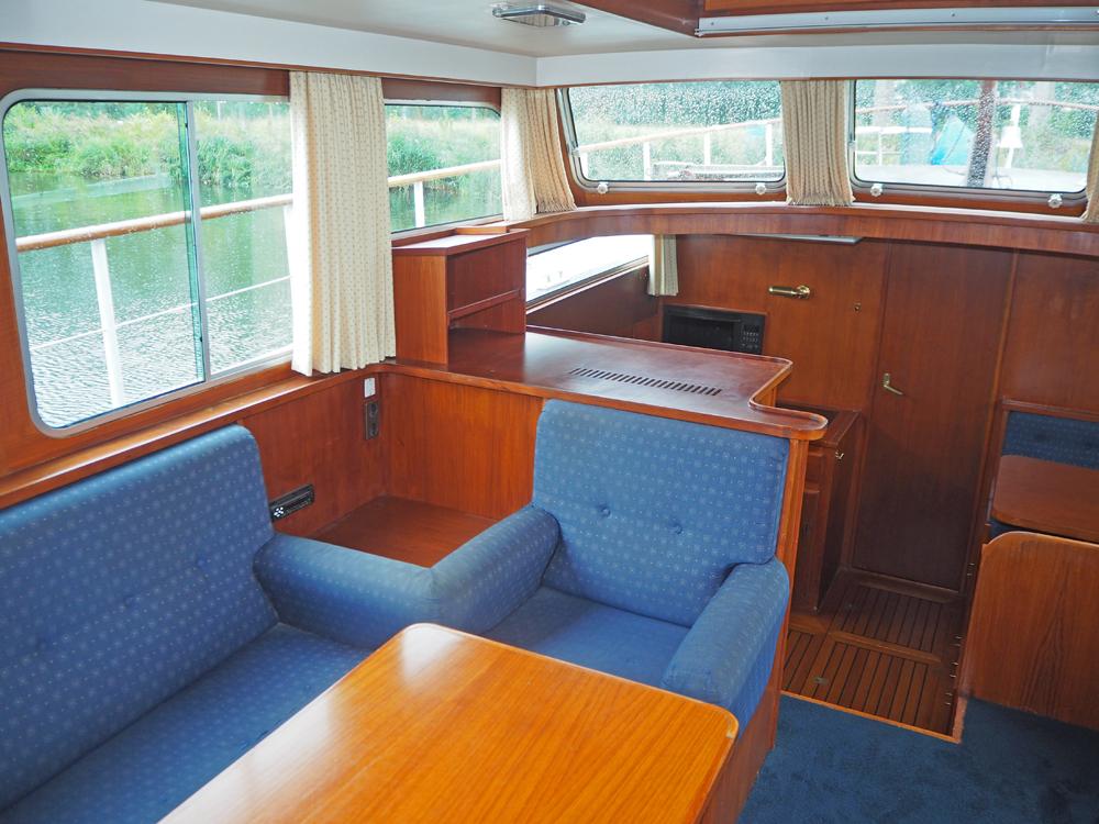 Salon, Innenausstattung